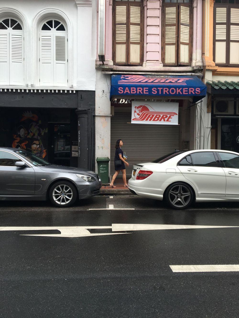 In the obscure streets of forgotten places